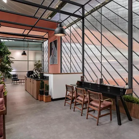 Ξενοδοχείο με κάψουλες Kepler Club Sabiha Goekcen Airport - International Transit Area 5*